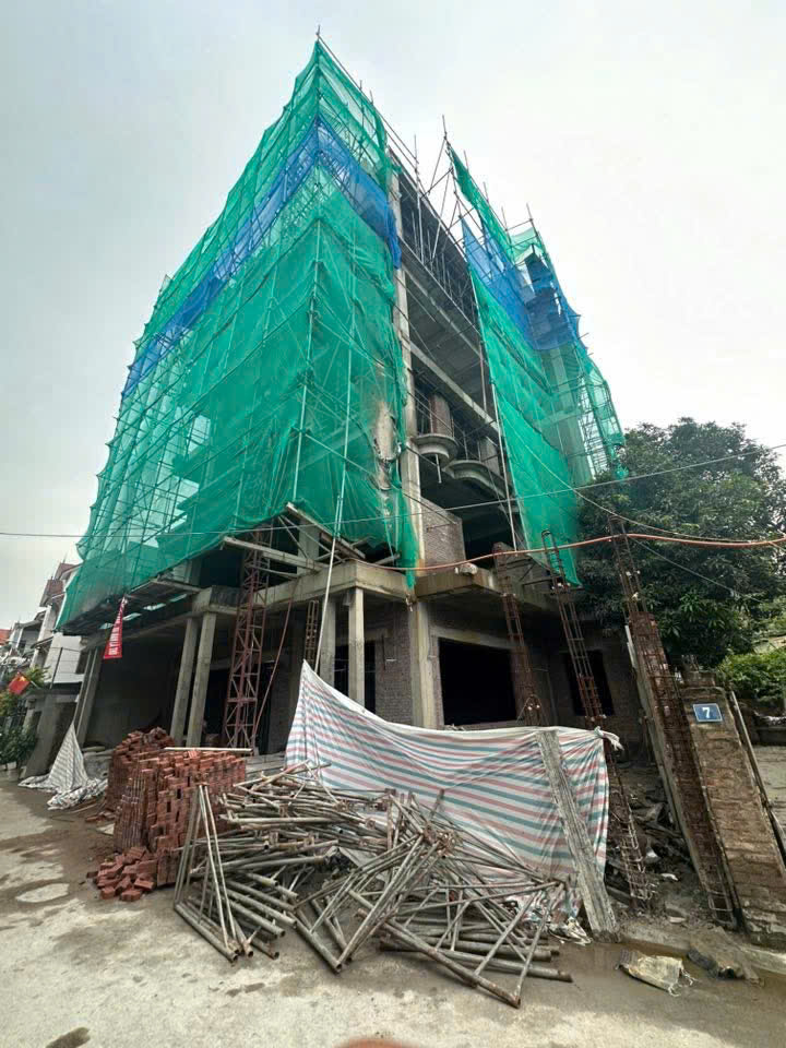 z6727979605040_edaf10493a2d3456baf794373aec6c47